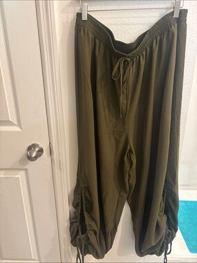 SHEIN harem pants w/side slit